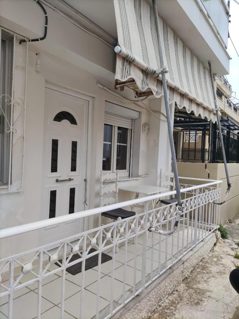 Sissy Apartment Vrachati Exterior photo