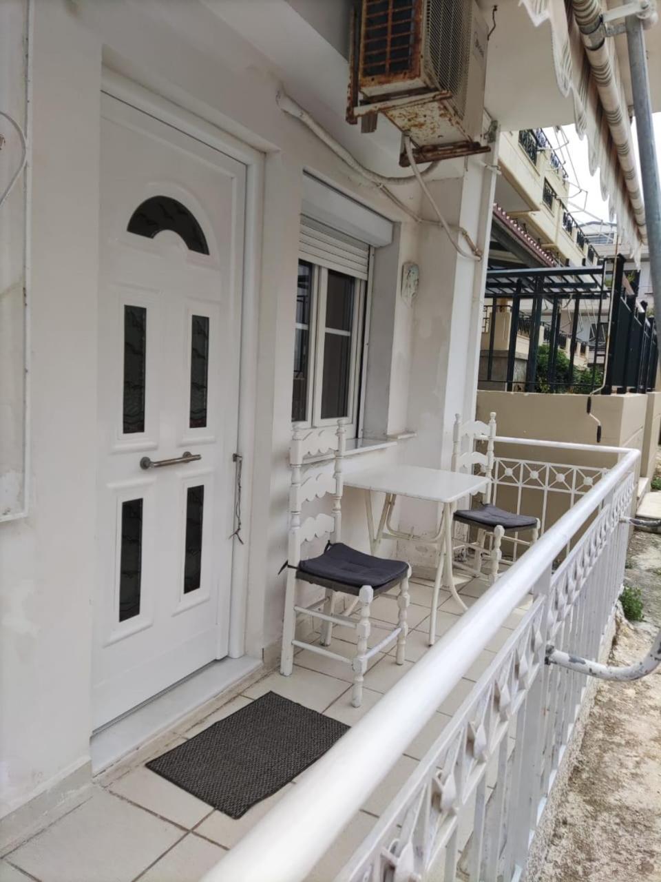 Sissy Apartment Vrachati Exterior photo